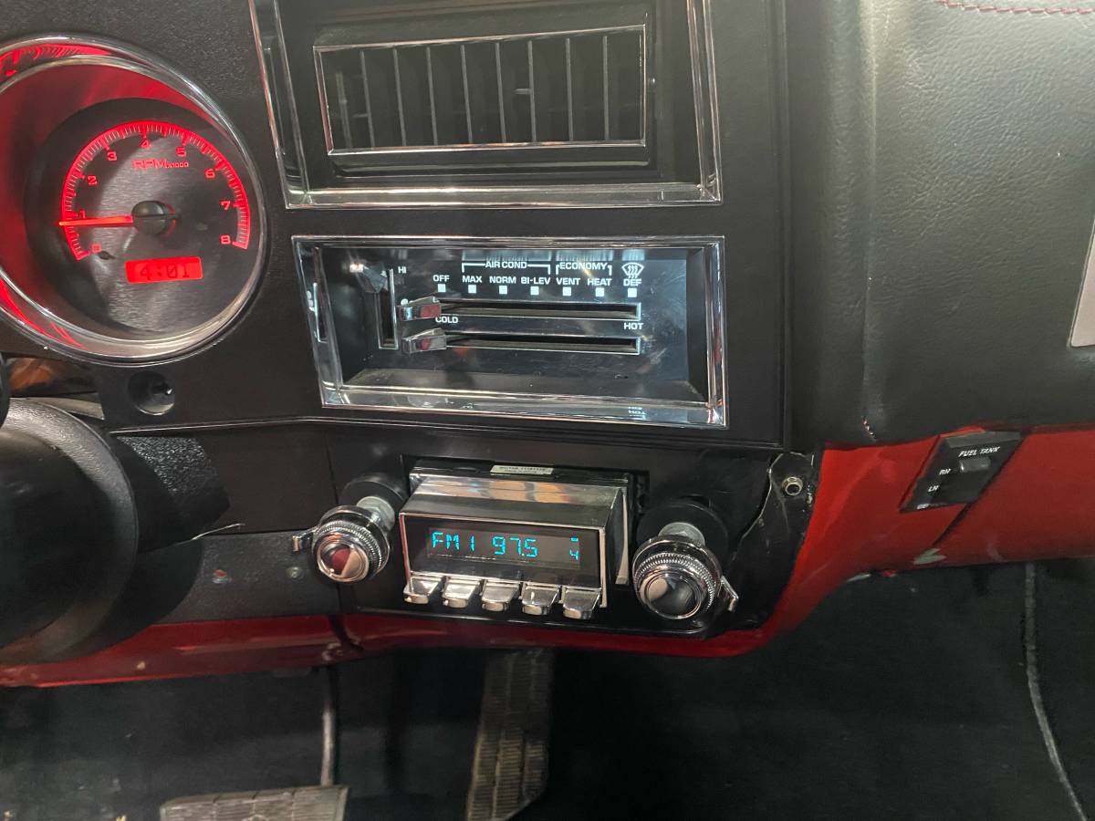 Chevrolet-silverado-1500-1984-3