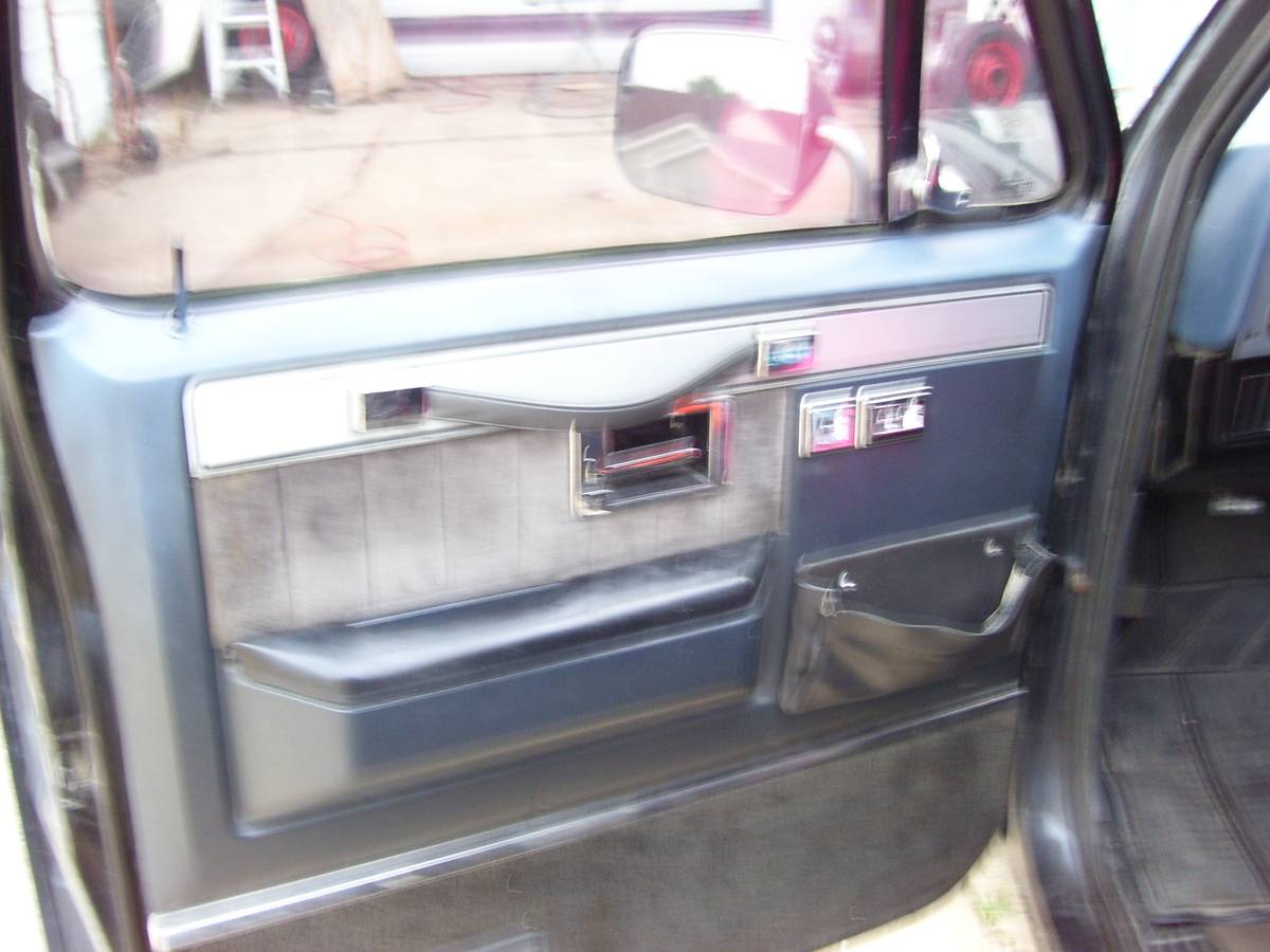 Chevrolet-silverado-1500-1985-5