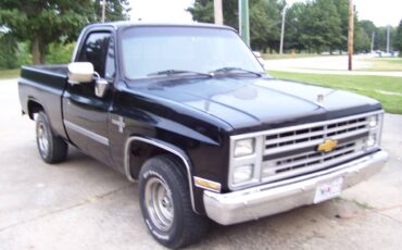 Chevrolet-silverado-1500-1985-9