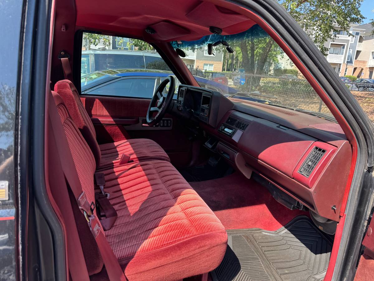 Chevrolet-silverado-1500-1990-black-13