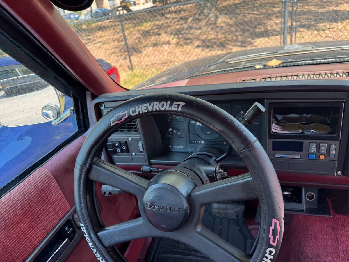 Chevrolet-silverado-1500-1990-black-17