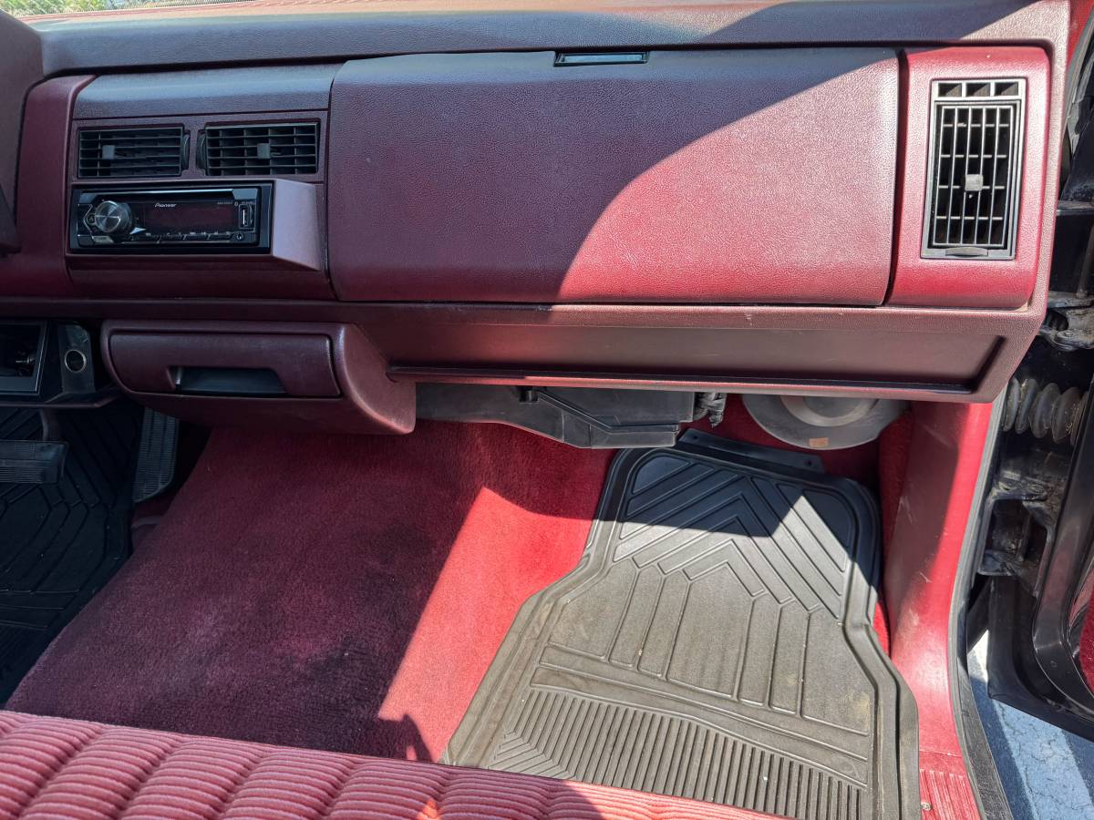 Chevrolet-silverado-1500-1990-black-19