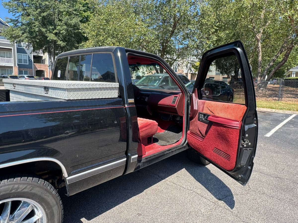 Chevrolet-silverado-1500-1990-black-8