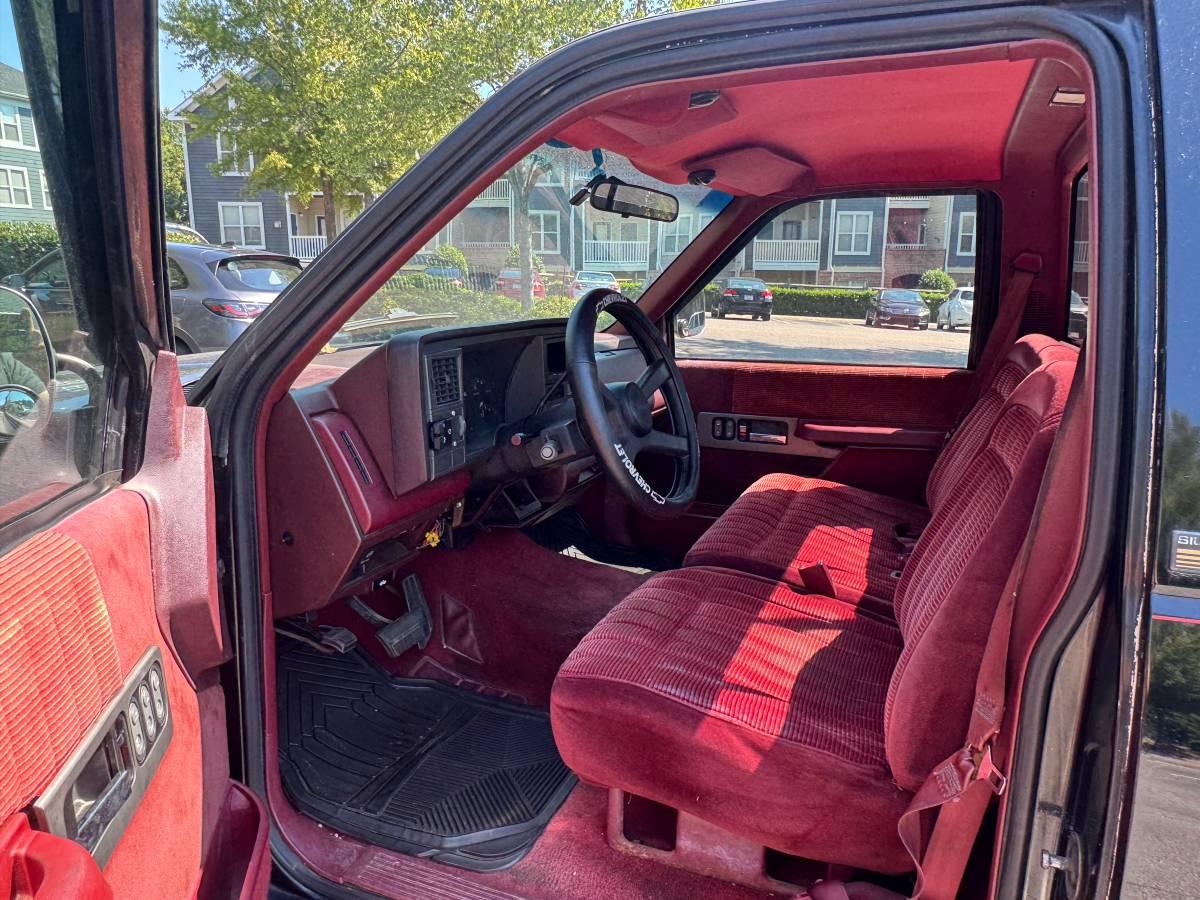 Chevrolet-silverado-1500-1990-black-9