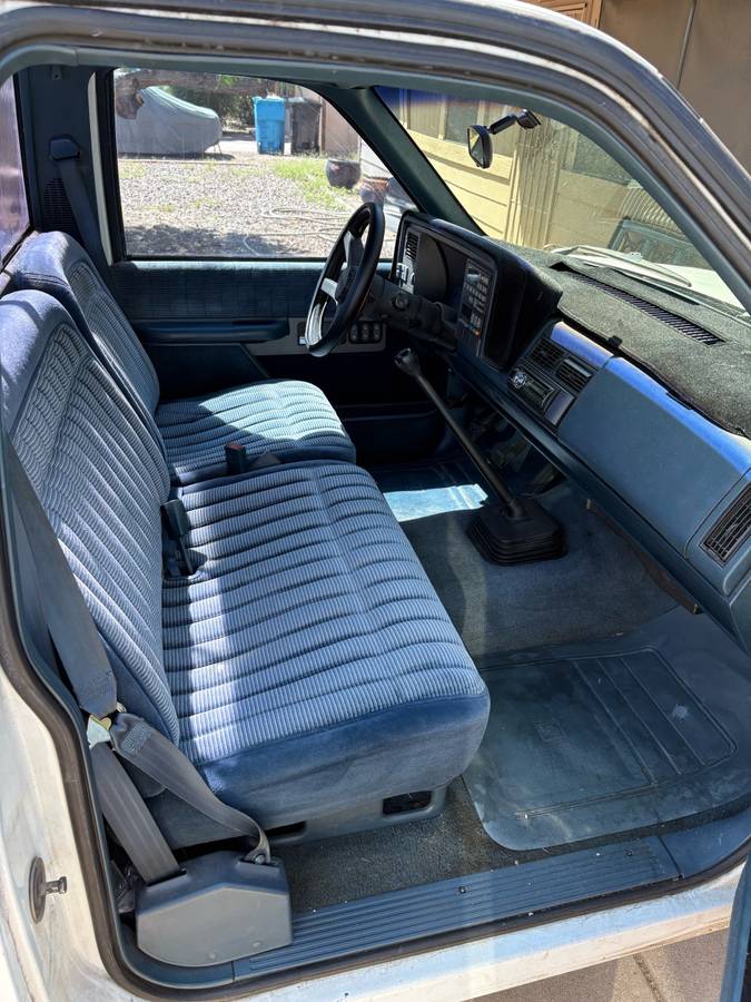 Chevrolet-silverado-1500-1991-white-3