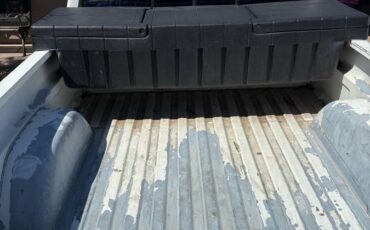 Chevrolet-silverado-1500-1991-white-6