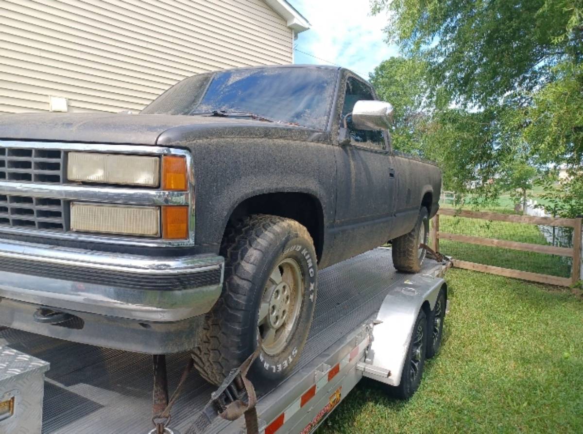 Chevrolet-silverado-1500-1992-custom-26