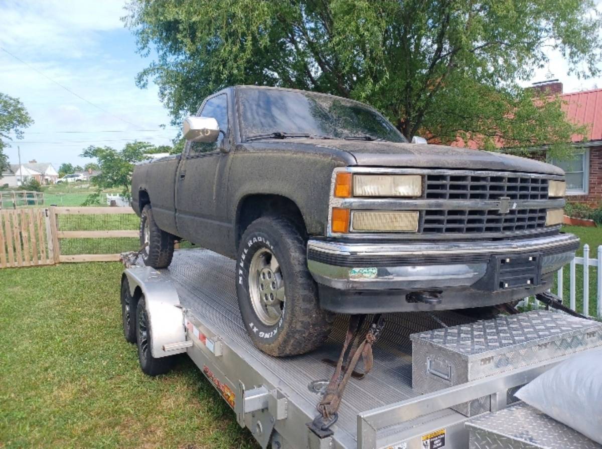 Chevrolet-silverado-1500-1992-custom-27