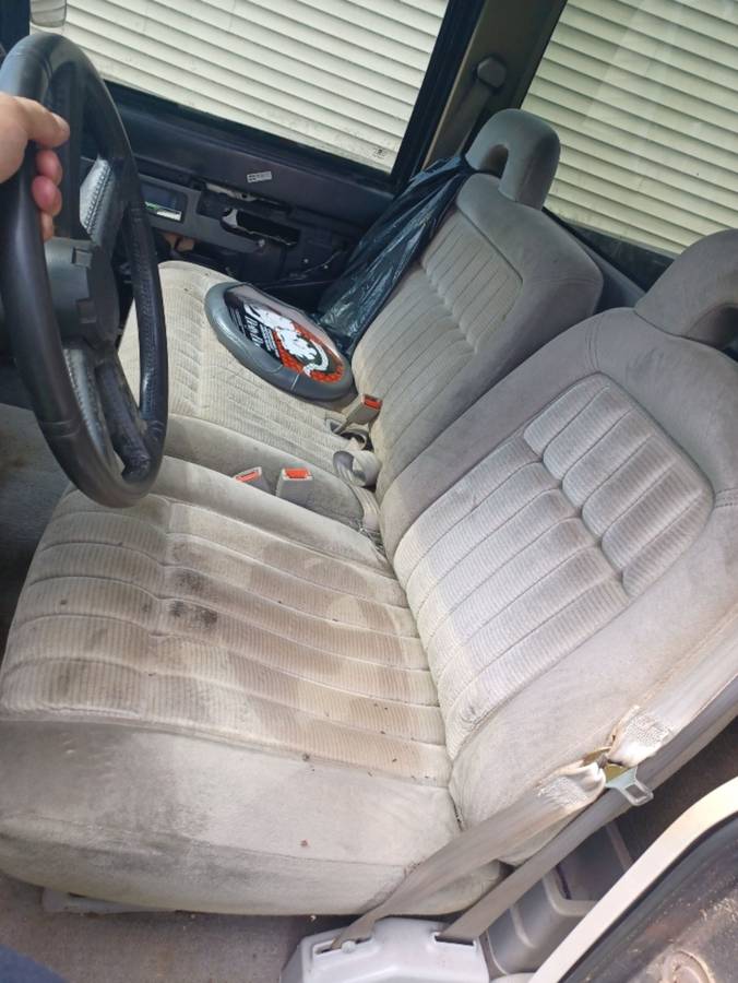 Chevrolet-silverado-1500-1992-custom-28