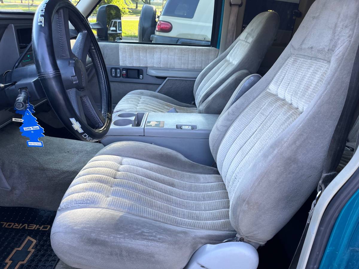 Chevrolet-silverado-1500-1993-green-8