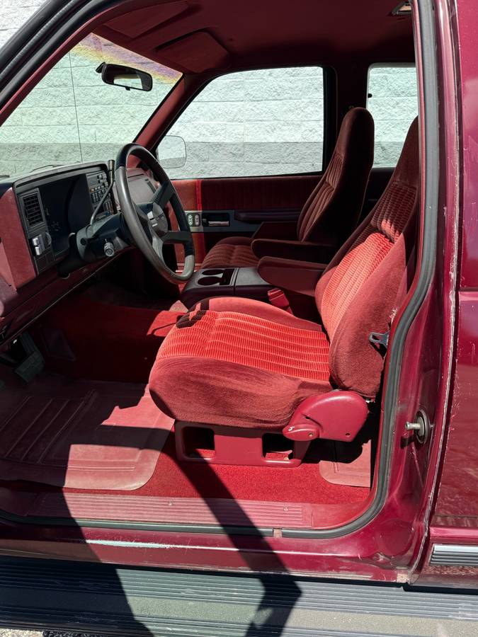 Chevrolet-silverado-1500-1993-red-13