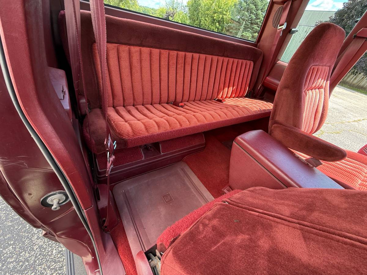 Chevrolet-silverado-1500-1993-red-16