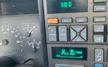 Chevrolet-silverado-1500-1993-white-12