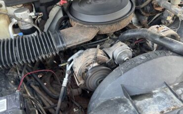Chevrolet-silverado-1500-1993-white-15