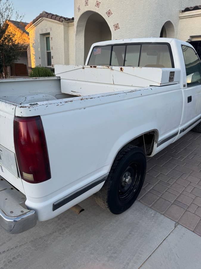Chevrolet-silverado-1500-1993-white-18