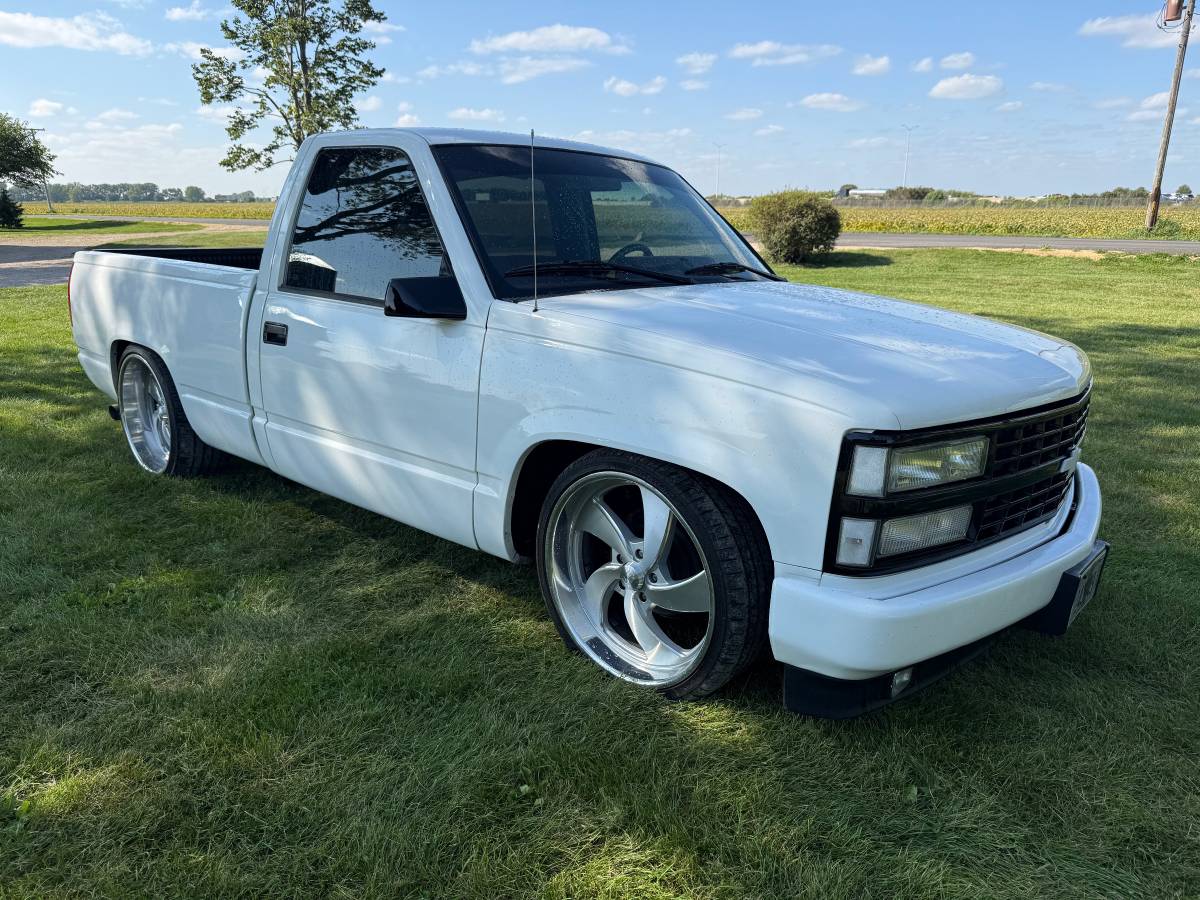Chevrolet-silverado-1500-1993-white-7