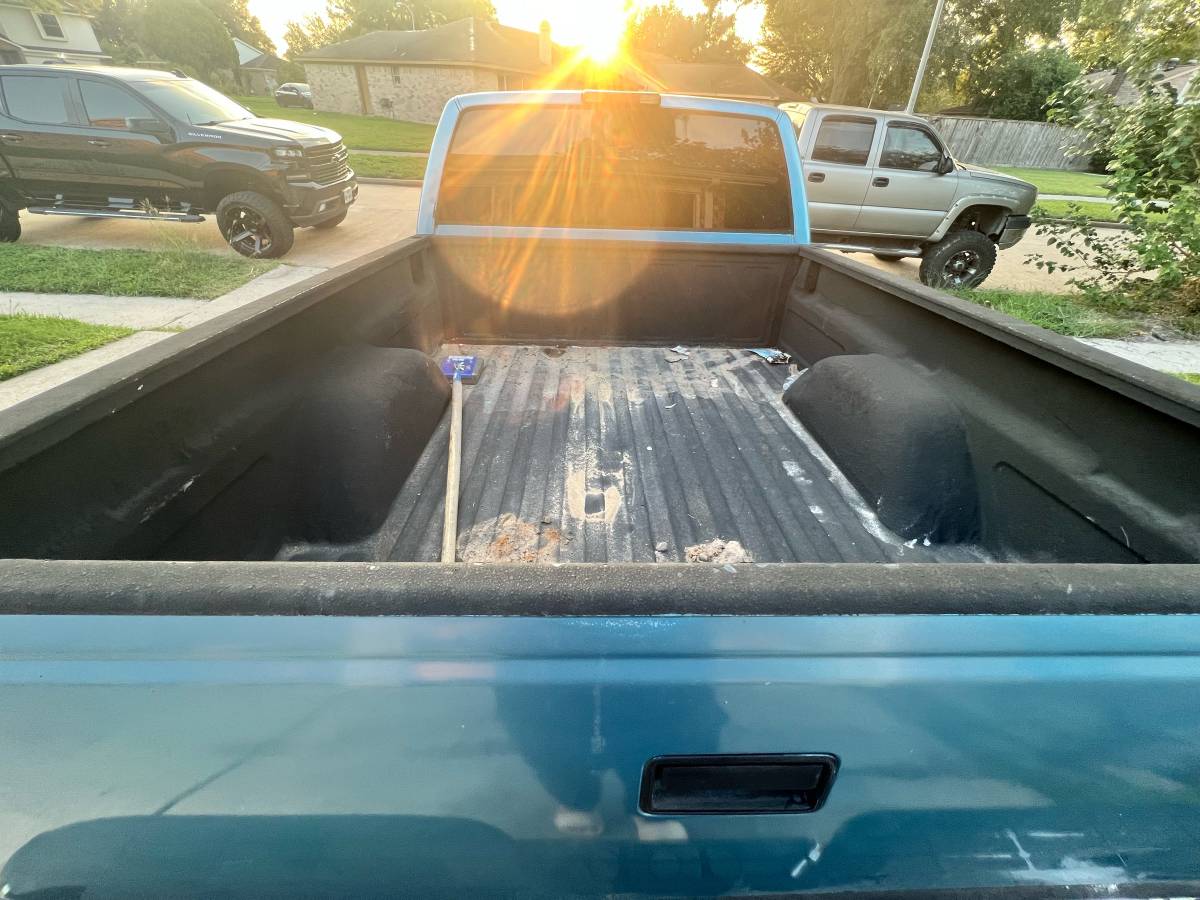 Chevrolet-silverado-1500-1995-blue-2