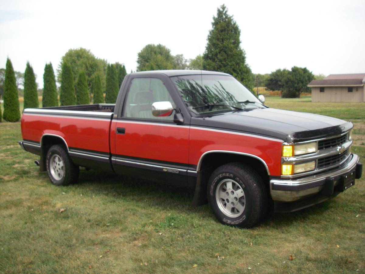 Chevrolet-silverado-1500-c-10-1994-custom-1