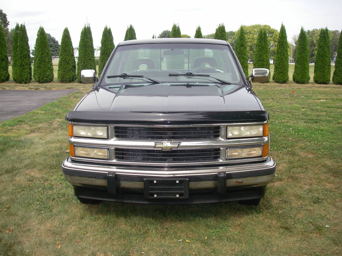 Chevrolet-silverado-1500-c-10-1994-custom-3