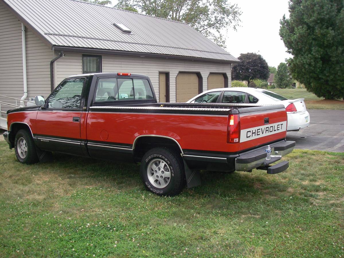 Chevrolet-silverado-1500-c-10-1994-custom-9