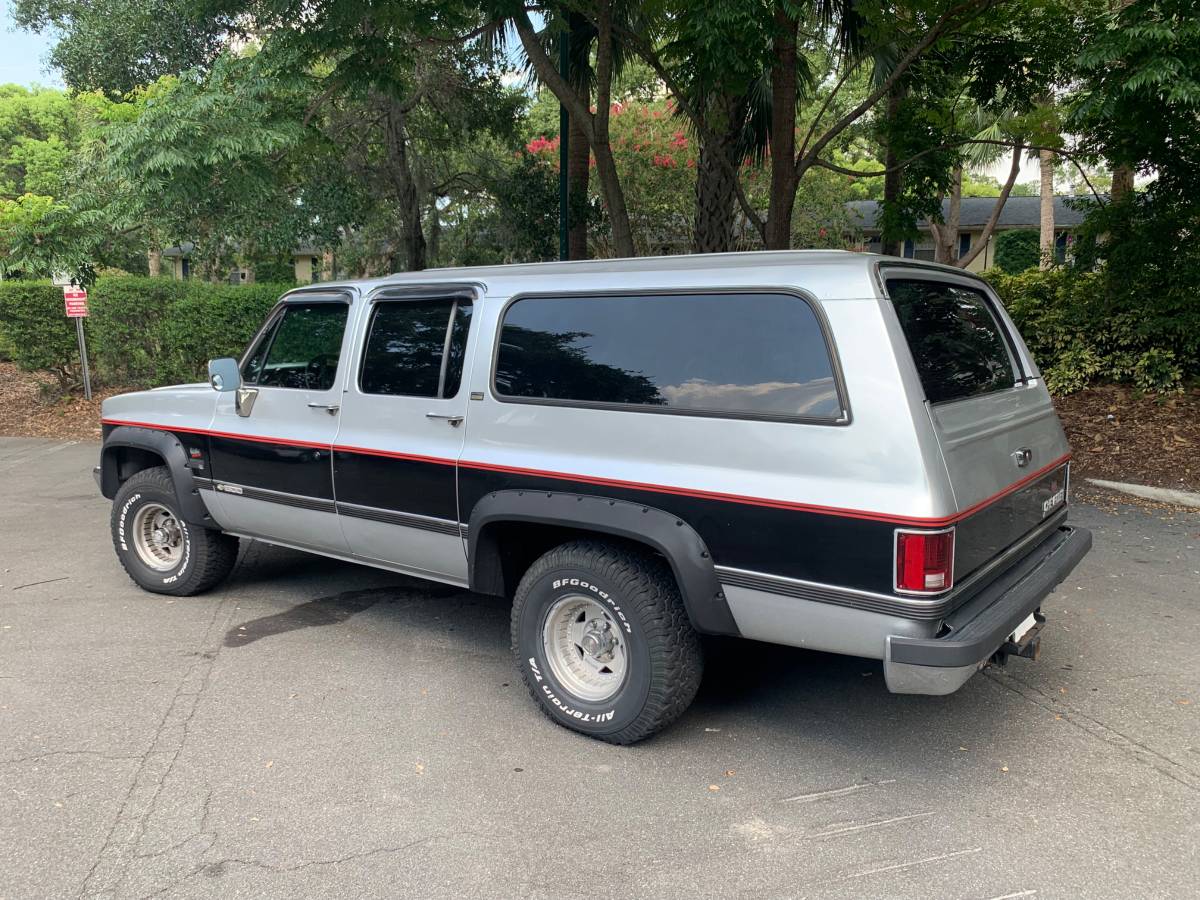 Chevrolet-silverado-1500-diesel-1989-silver-1