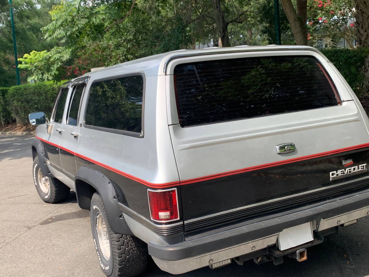 Chevrolet-silverado-1500-diesel-1989-silver-10