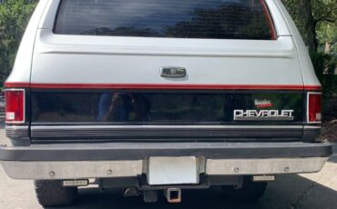 Chevrolet-silverado-1500-diesel-1989-silver-12