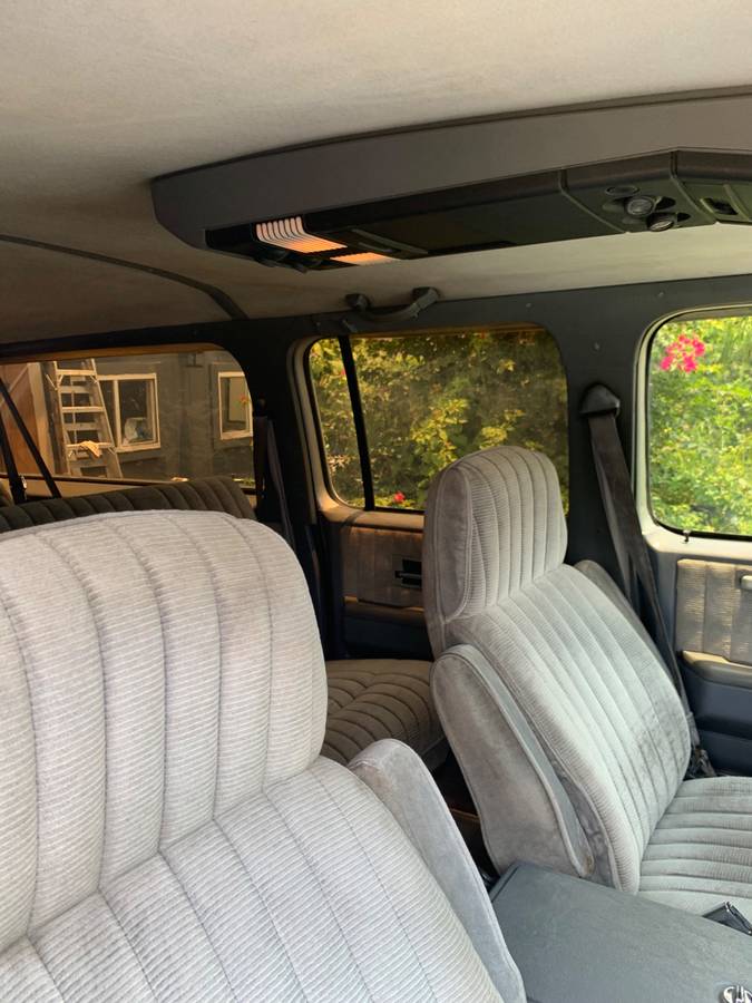Chevrolet-silverado-1500-diesel-1989-silver-14