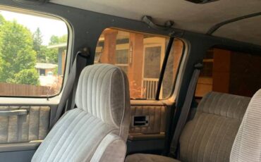 Chevrolet-silverado-1500-diesel-1989-silver-4