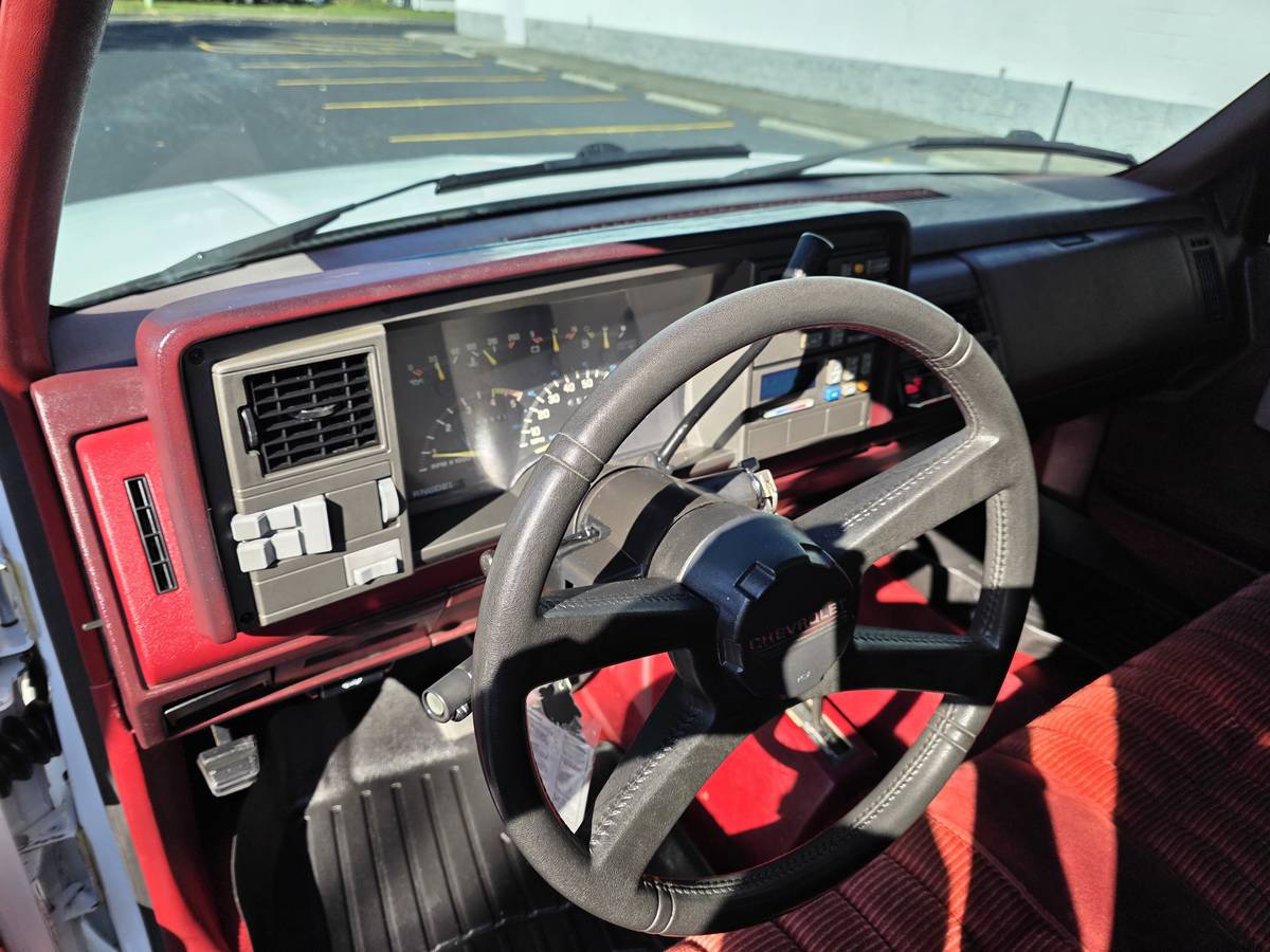 Chevrolet-silverado-1500-lt-z71-1991-white-20