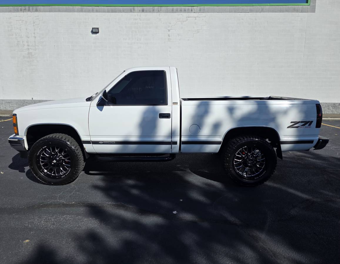 Chevrolet-silverado-1500-lt-z71-1991-white-9