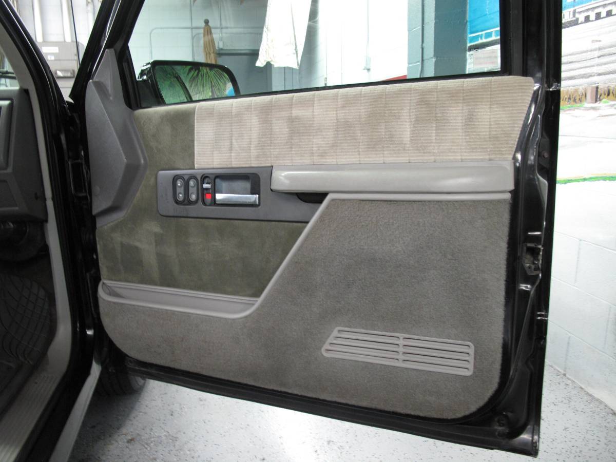 Chevrolet-silverado-1500-short-bed-club-cab-1994-16