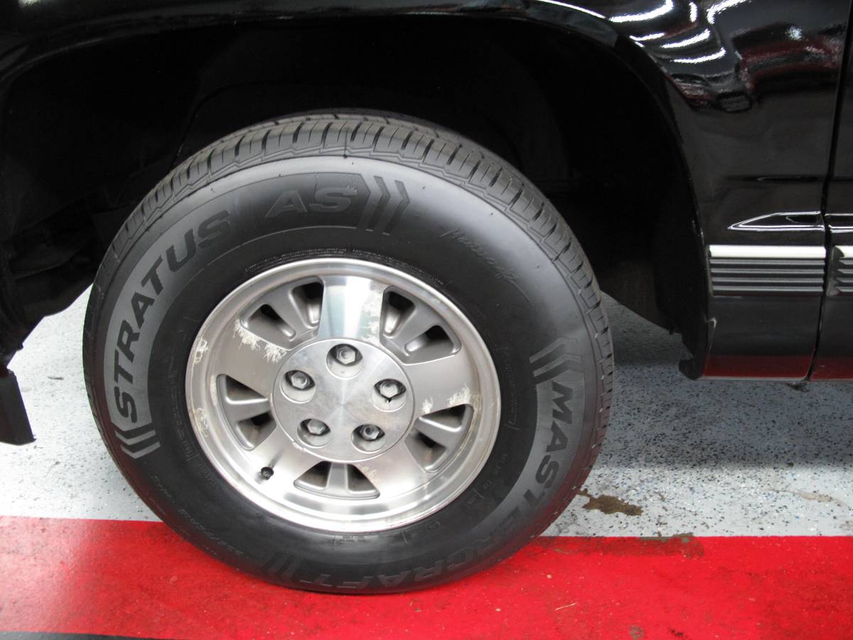 Chevrolet-silverado-1500-short-bed-club-cab-1994-9