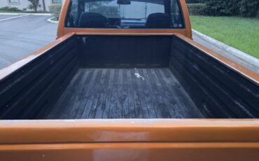 Chevrolet-silverado-1500-work-truck-1990-orange-1