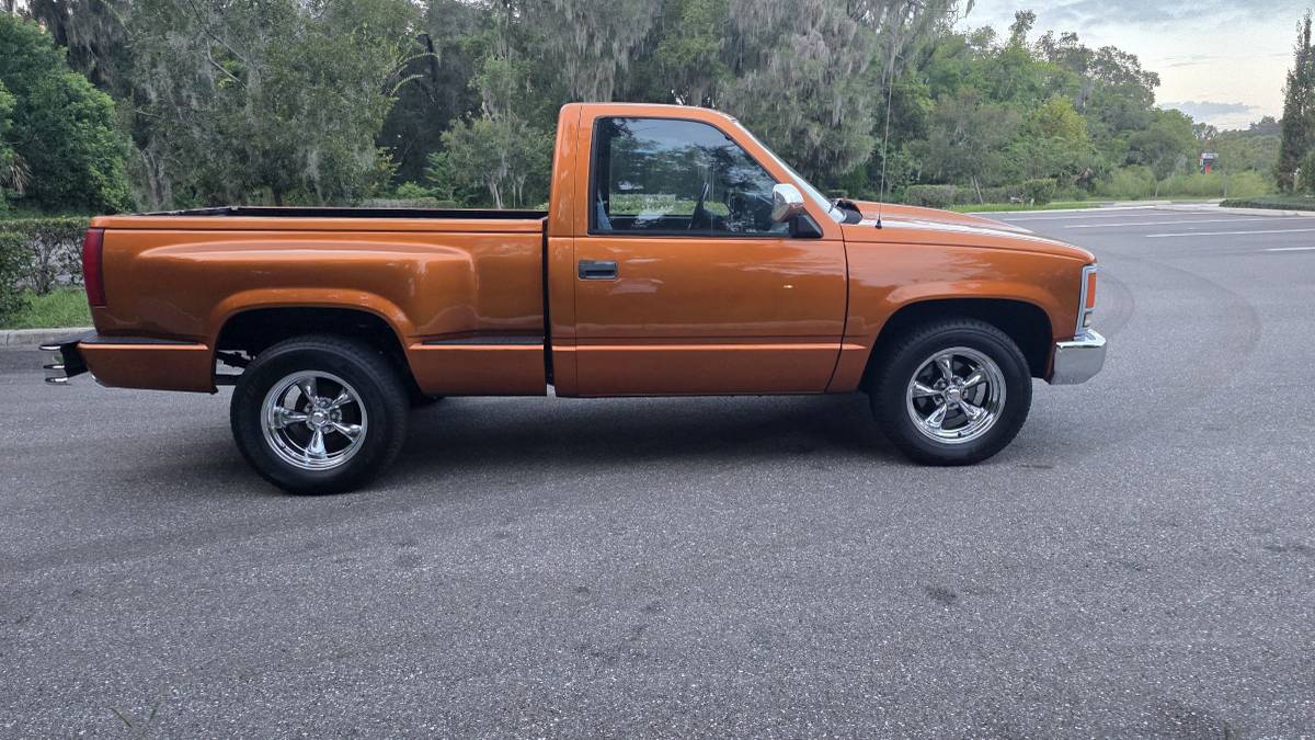 Chevrolet-silverado-1500-work-truck-1990-orange-4