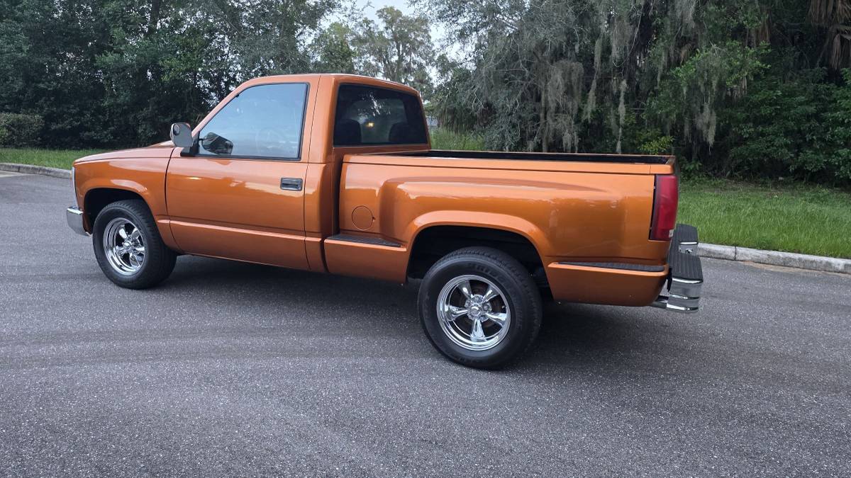 Chevrolet-silverado-1500-work-truck-1990-orange-5