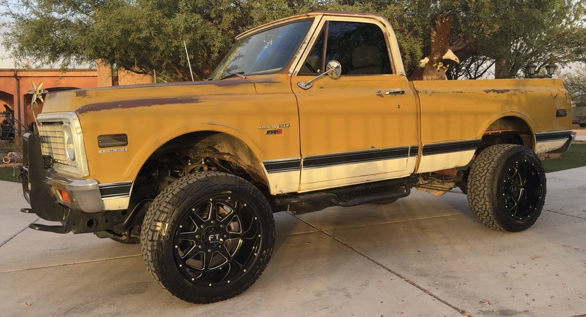 Chevrolet-silverado-1972-yellow-2