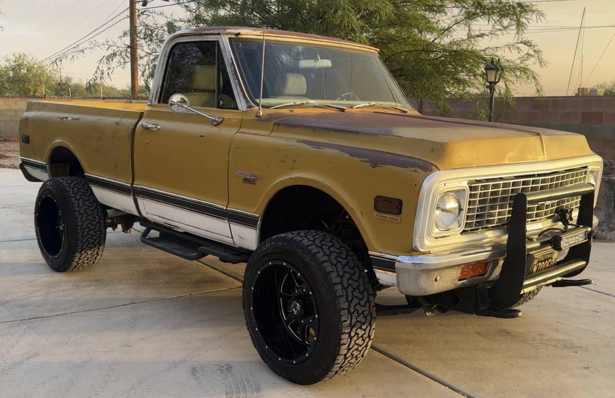 Chevrolet-silverado-1972-yellow