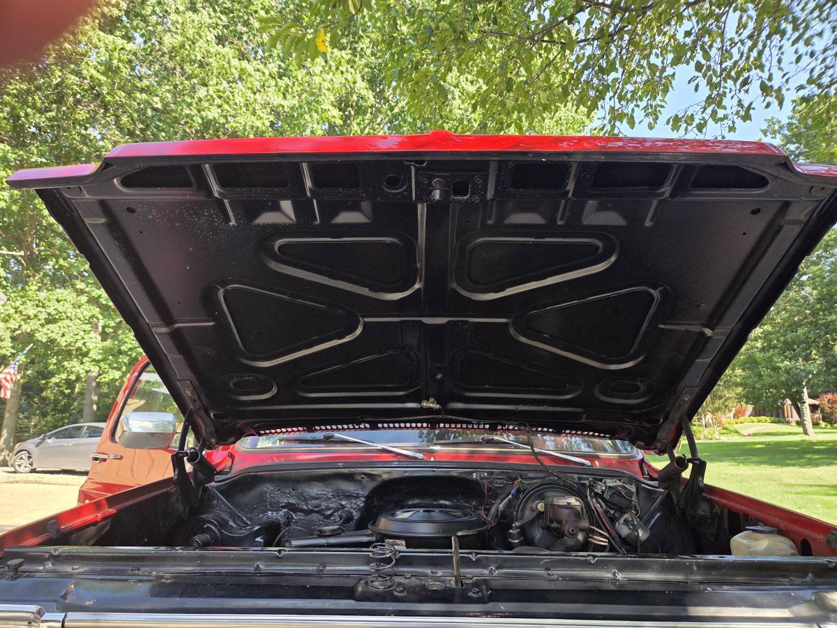 Chevrolet-silverado-1976-red-1