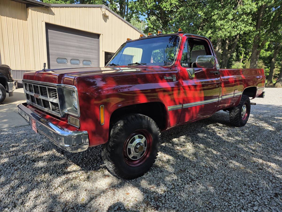 Chevrolet-silverado-1976-red-11