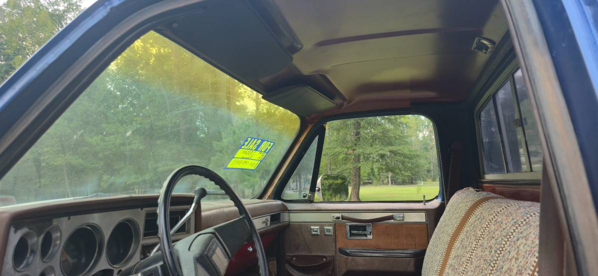 Chevrolet-silverado-1983-blue-8