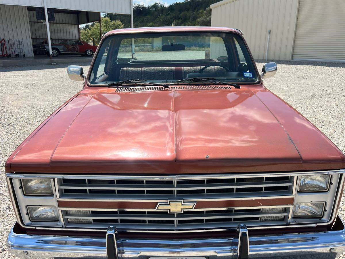 Chevrolet-silverado-1986-5