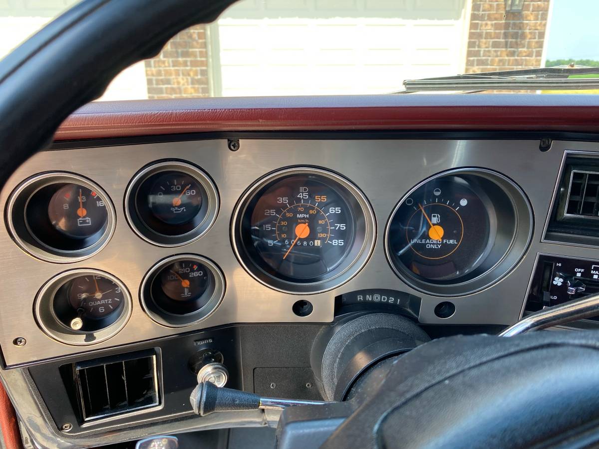 Chevrolet-silverado-1987-black-1