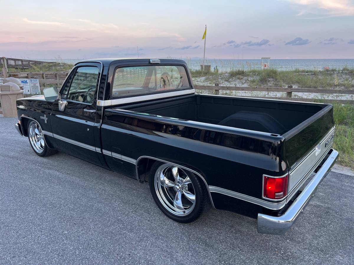 Chevrolet-silverado-1987-black-18