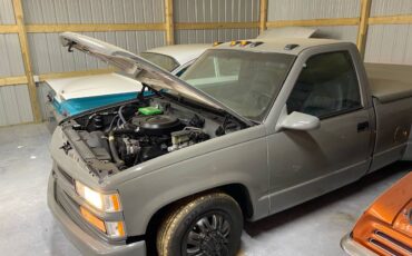 Chevrolet-silverado-1989-grey-1