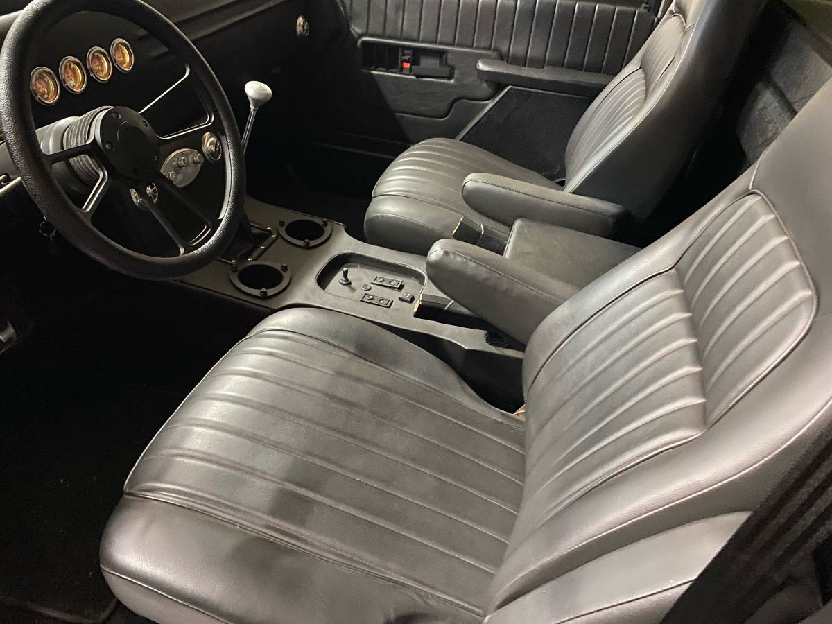 Chevrolet-silverado-1989-grey-3