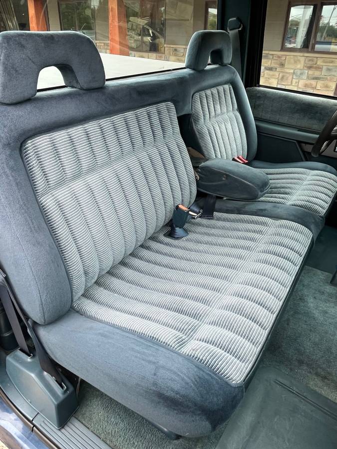 Chevrolet-silverado-1994-blue-11