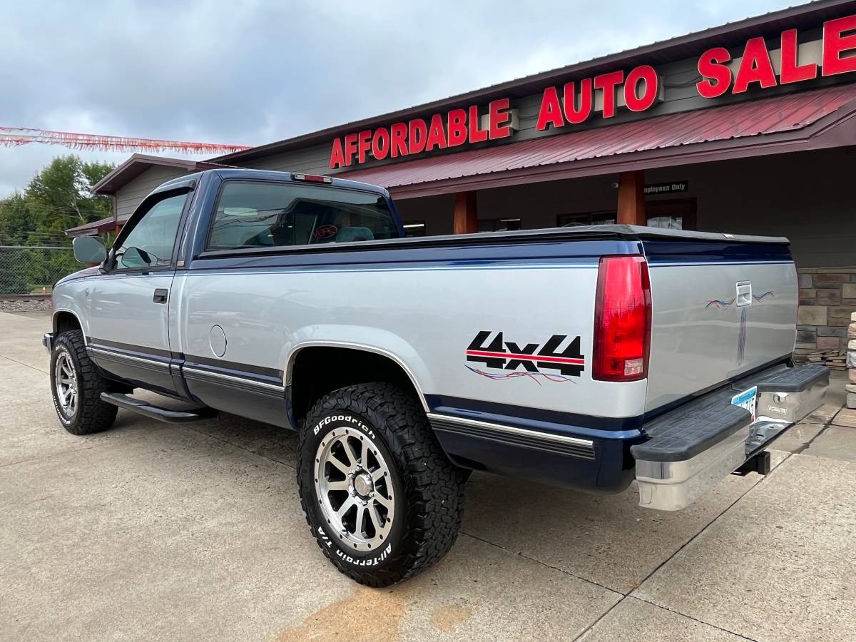 Chevrolet-silverado-1994-blue-4