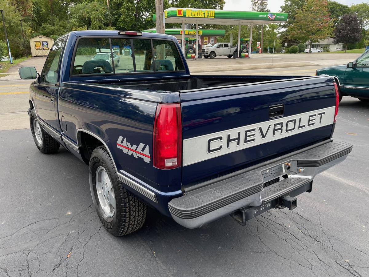 Chevrolet-silverado-1994-blue-9