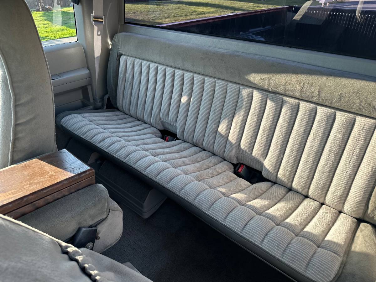 Chevrolet-silverado-2500-1993-red-12